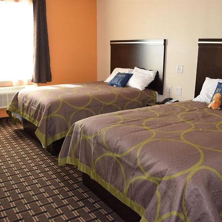Texas Bungalows Hotel & Suites Остин Екстериор снимка