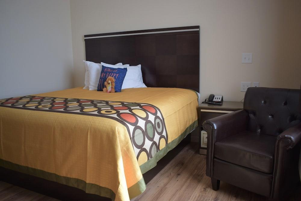 Texas Bungalows Hotel & Suites Остин Екстериор снимка
